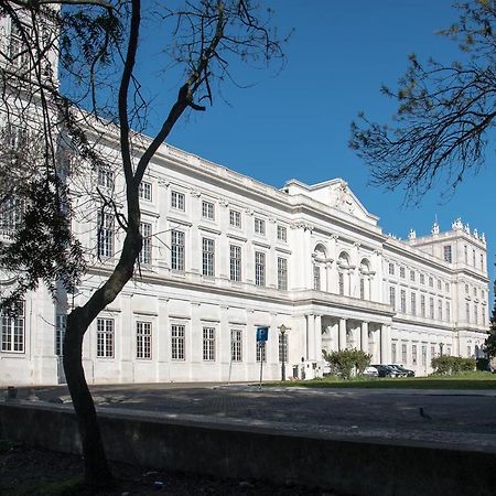 Appartamento Flat With A Garden In Belem Lisbona Esterno foto